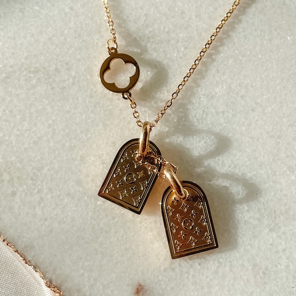 *LAST ONE!* Monogram Tags Necklace 18k Gold Plated - Picture 1 of 11